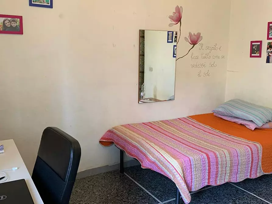 Immagine 2 di Camera in affitto  in Via Sirte a Roma