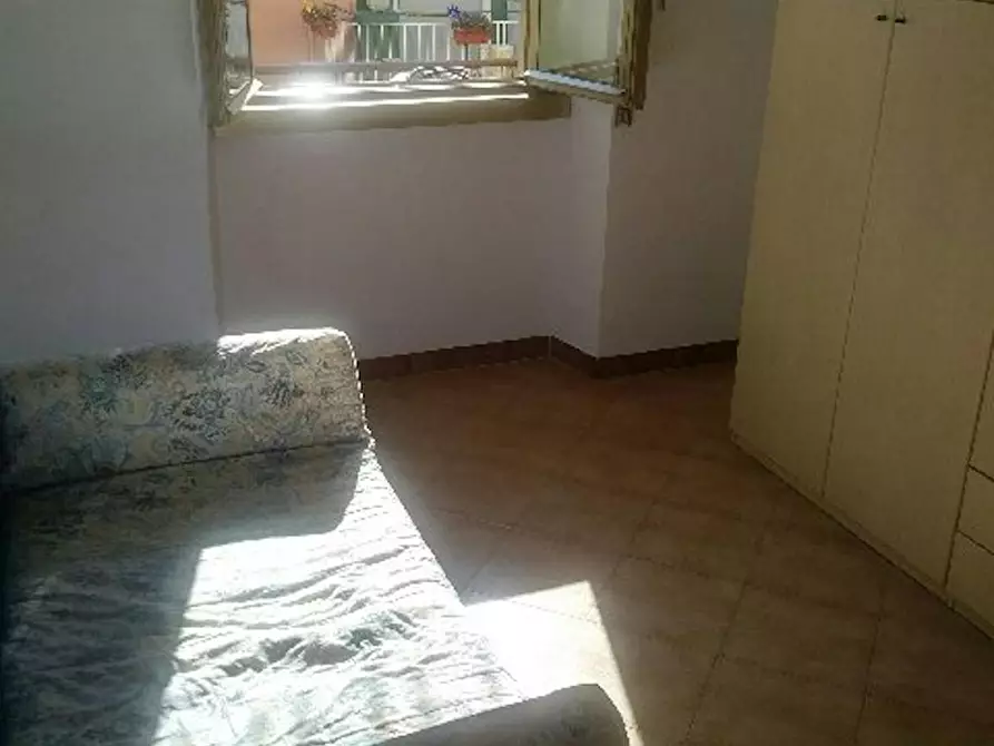 Immagine 1 di Camera in affitto  in Via Francesco Datini a Roma