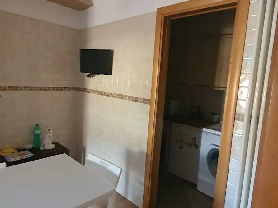 Immagine 4 di Camera in affitto  in Via Diego Angeli a Roma