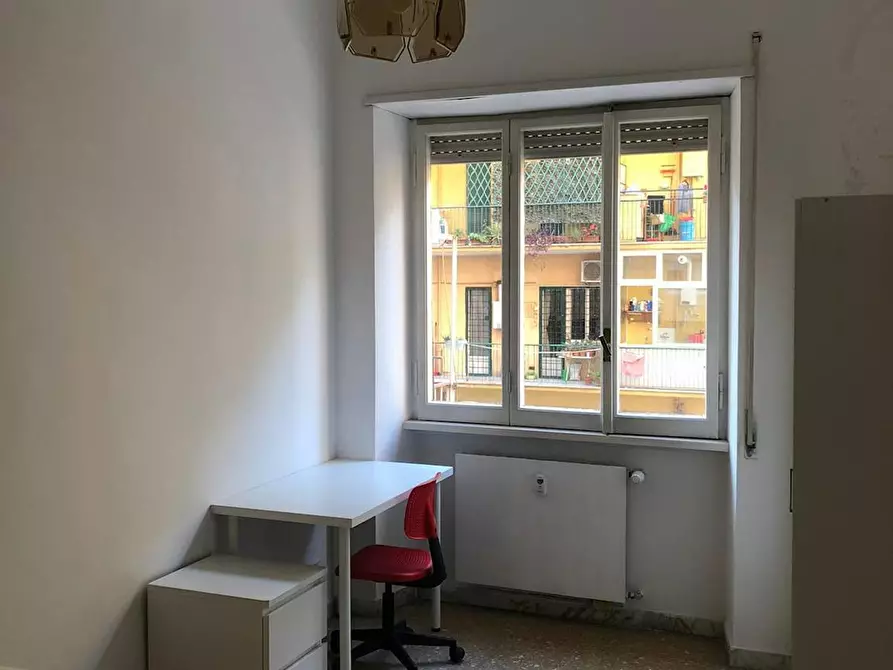 Immagine 3 di Camera in affitto  in Via Fezzan a Roma