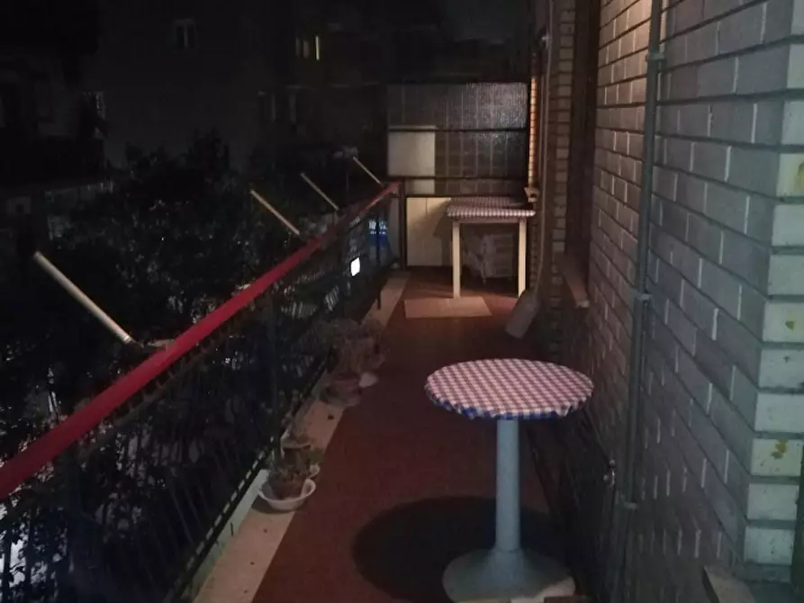 Immagine 10 di Camera in affitto  in Via Franco Sacchetti a Roma