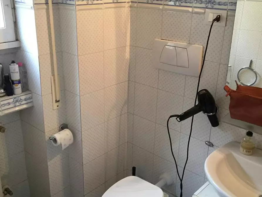 Immagine 2 di Camera in affitto  in Via dei Galla e Sidama a Roma