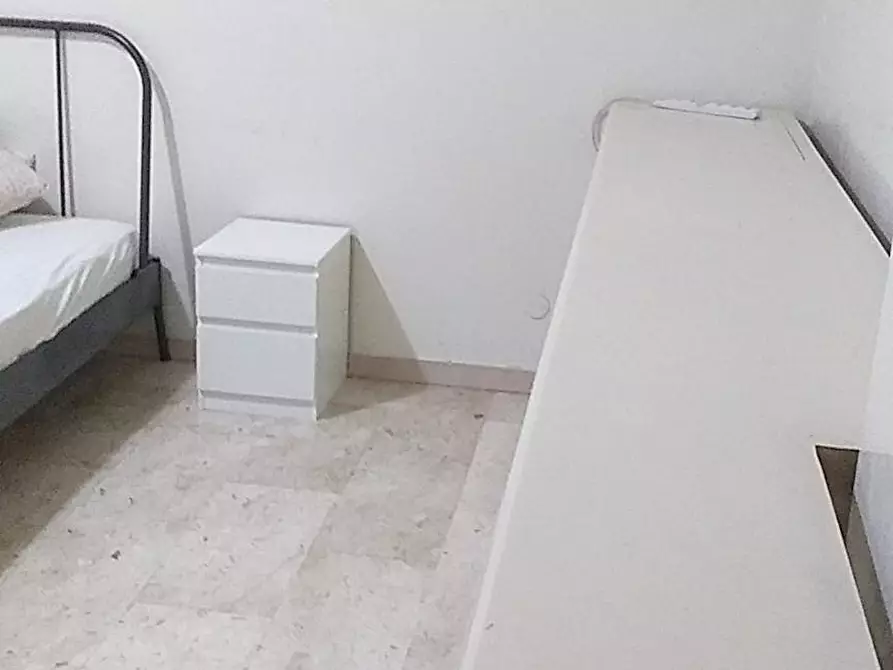 Immagine 2 di Camera in affitto  in Via dei Galla e Sidama a Roma