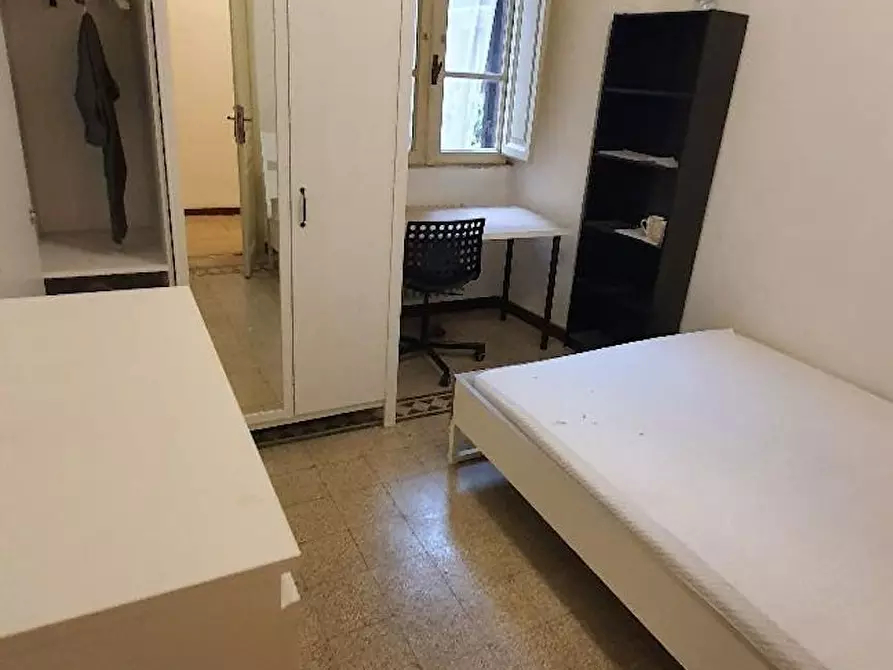 Immagine 1 di Camera in affitto  in Viale Liegi a Roma