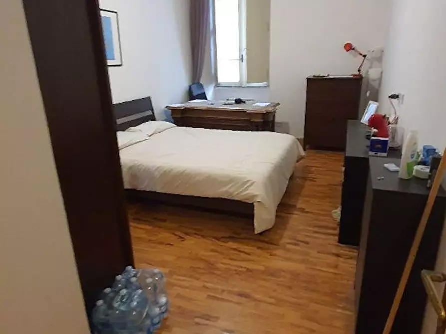 Immagine 1 di Camera in affitto  in Viale Liegi a Roma