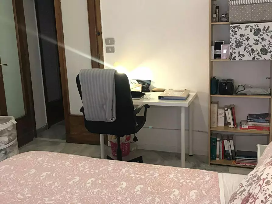 Immagine 1 di Camera in affitto  in Via Livorno a Roma