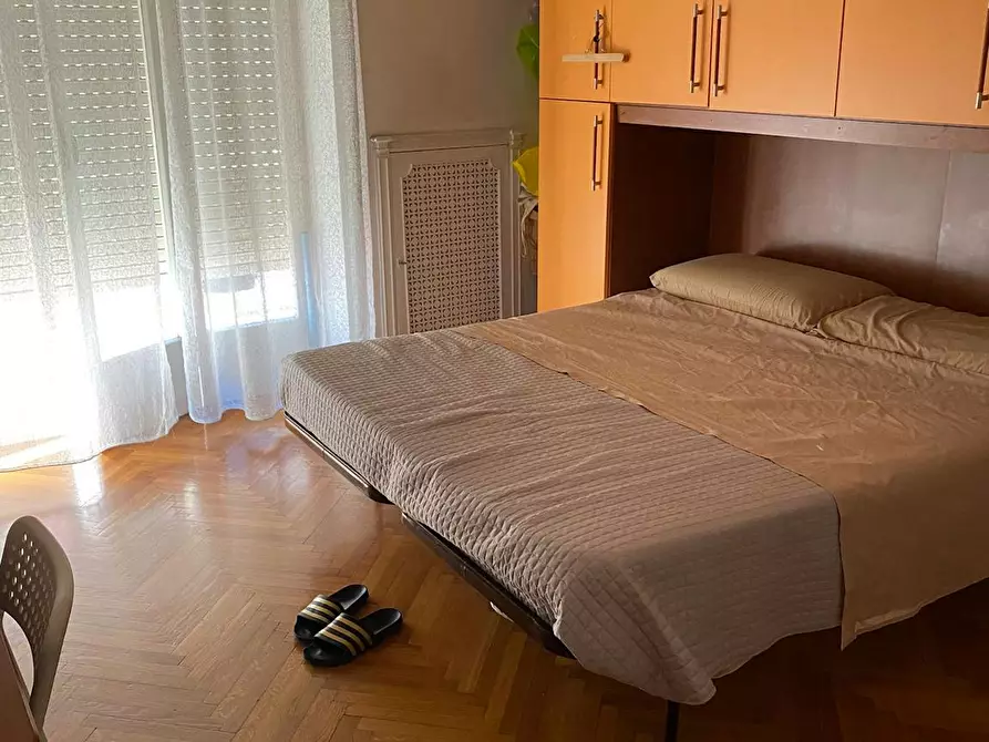 Immagine 8 di Camera in affitto  in Via Lorenzo il Magnifico a Roma