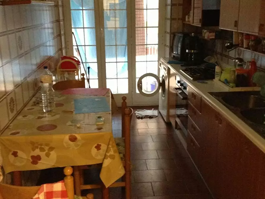Immagine 7 di Camera in affitto  in Via Lorenzo il Magnifico a Roma