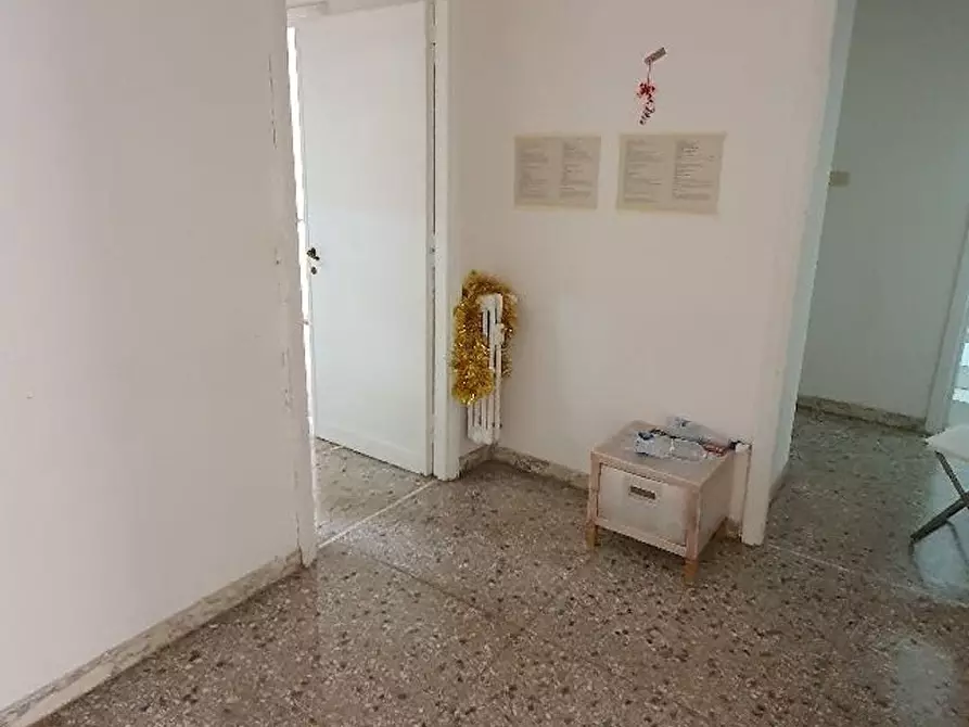 Immagine 5 di Camera in affitto  in Via Lucrino a Roma