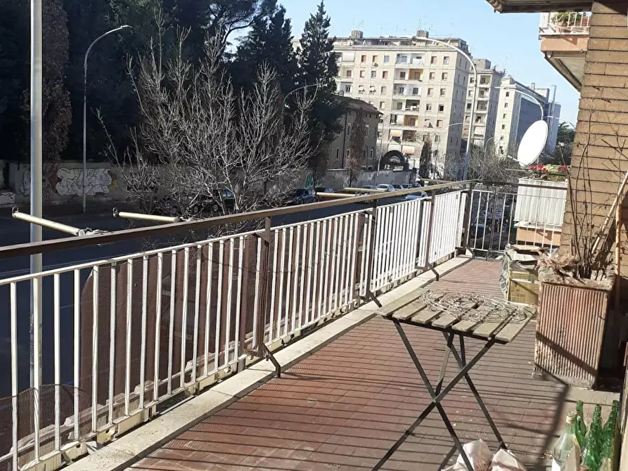 Immagine 5 di Camera in affitto  in Viale Marco Polo a Roma