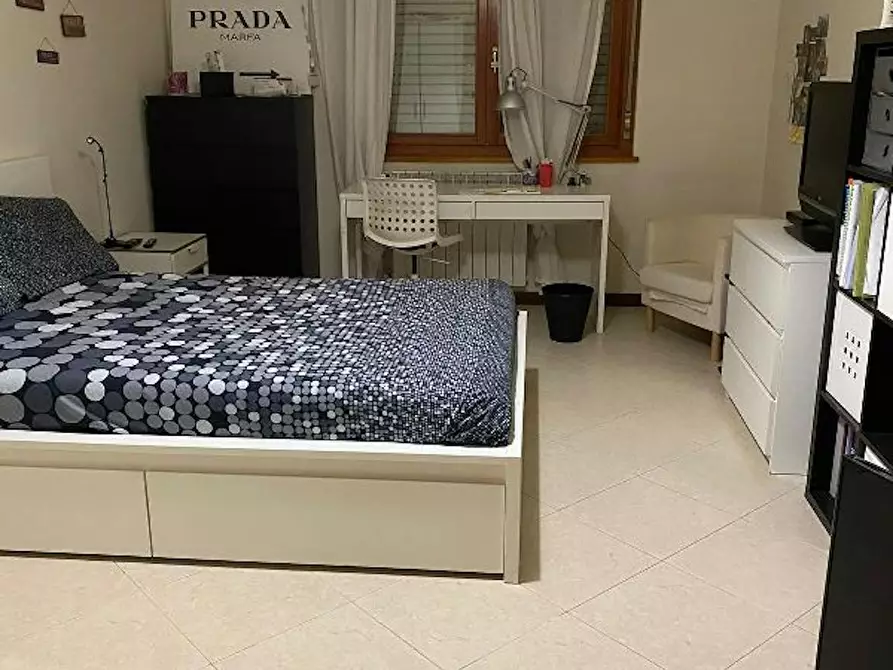 Immagine 1 di Camera in affitto  in Via Luigi Arbib Pascucci a Roma