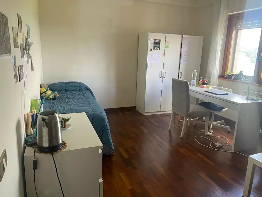 Immagine 1 di Camera in affitto  in Via Luigi Arbib Pascucci a Roma