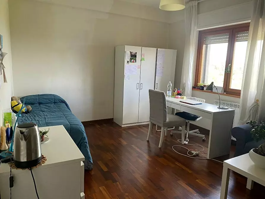 Immagine 5 di Camera in affitto  in Via Luigi Arbib Pascucci a Roma