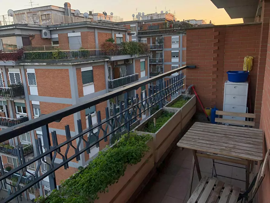Immagine 5 di Camera in affitto  in Via Luigi Arbib Pascucci a Roma