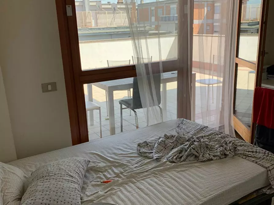 Immagine 2 di Camera in affitto  in Via Luigi Arbib Pascucci a Roma