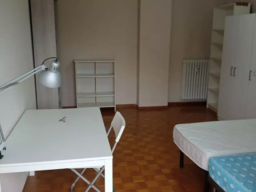 Immagine 1 di Camera in affitto  in Via Luigi Arbib Pascucci a Roma