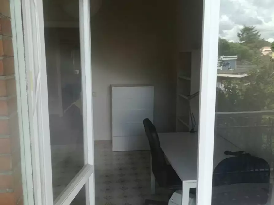 Immagine 5 di Camera in affitto  in Via Luigi Arbib Pascucci a Roma