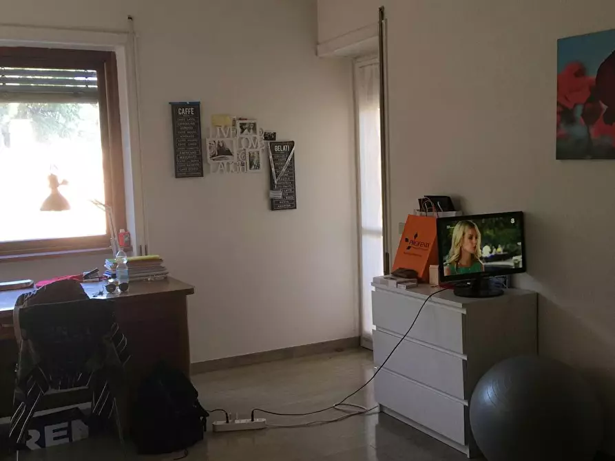 Immagine 2 di Camera in affitto  in Via Luigi Arbib Pascucci a Roma
