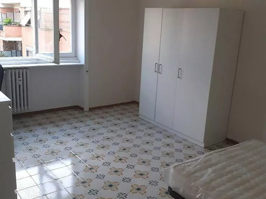 Immagine 6 di Camera in affitto  in Via Luigi Arbib Pascucci a Roma