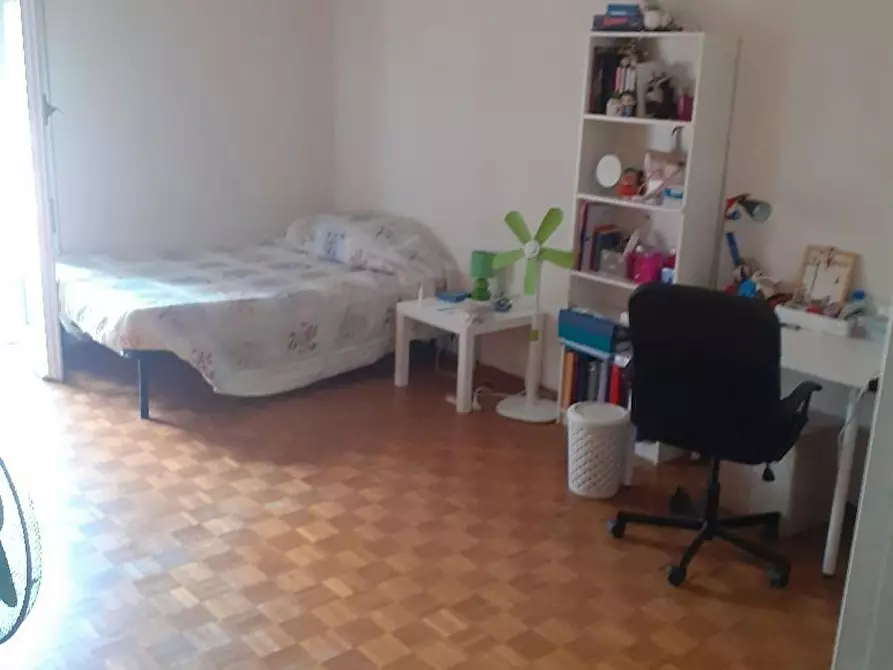 Immagine 1 di Camera in affitto  in Via Luigi Arbib Pascucci a Roma