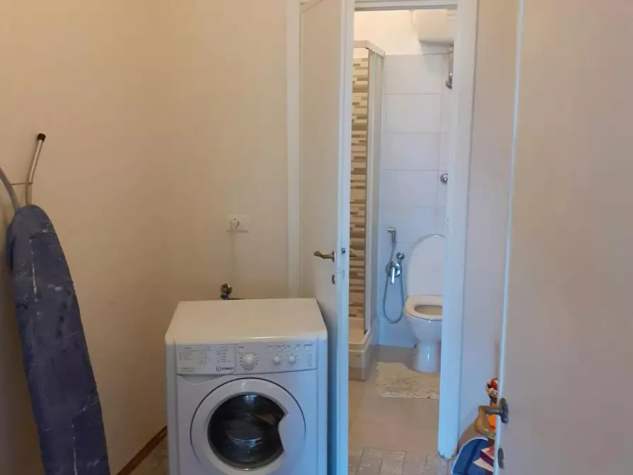 Immagine 10 di Camera in affitto  in Via Luigi Arbib Pascucci a Roma