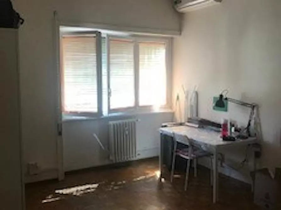 Immagine 2 di Camera in affitto  in Via Luigi Arbib Pascucci a Roma