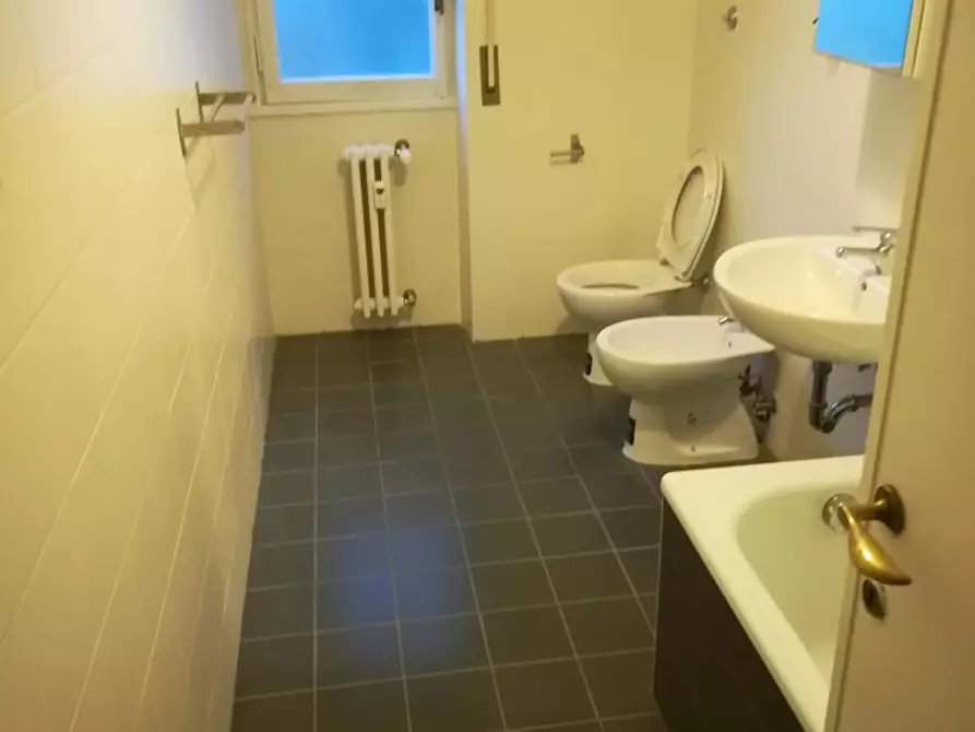 Immagine 10 di Camera in affitto  in Via Luigi Arbib Pascucci a Roma