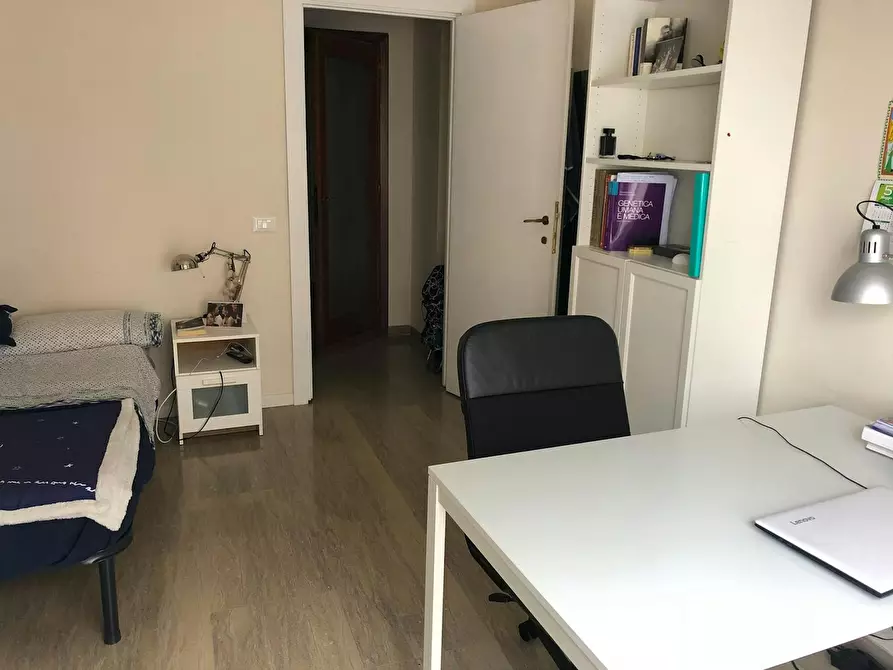 Immagine 1 di Camera in affitto  in Via Luigi Arbib Pascucci a Roma