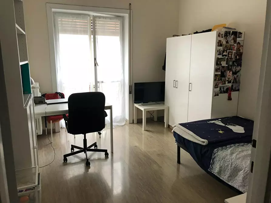 Immagine 3 di Camera in affitto  in Via Luigi Arbib Pascucci a Roma