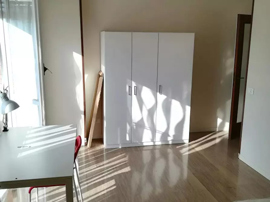 Immagine 6 di Camera in affitto  in Via Luigi Arbib Pascucci a Roma