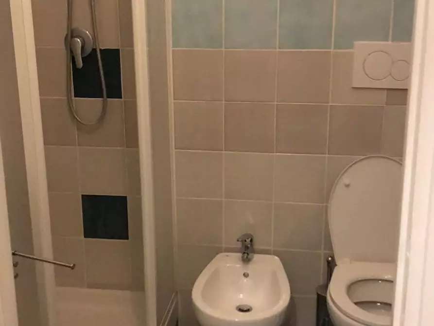 Immagine 4 di Camera in affitto  in Via Luigi Arbib Pascucci a Roma