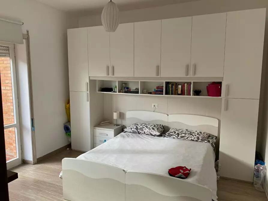 Immagine 1 di Camera in affitto  in Via della Pineta Sacchetti a Roma