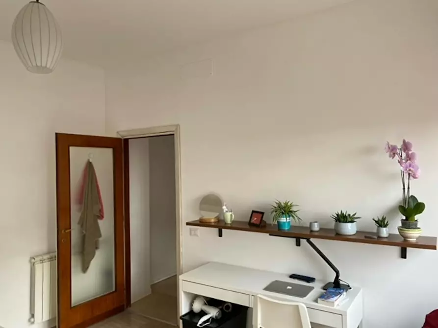 Immagine 2 di Camera in affitto  in Via della Pineta Sacchetti a Roma