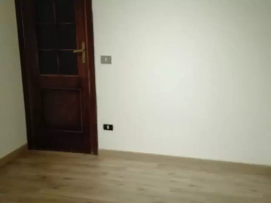 Immagine 1 di Camera in affitto  in Via Renzo da Ceri a Roma