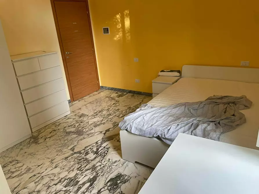 Immagine 4 di Camera in affitto  in Via dei Ramni a Roma