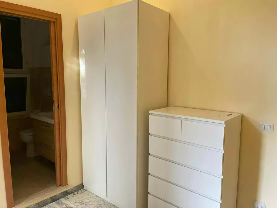 Immagine 3 di Camera in affitto  in Via dei Ramni a Roma