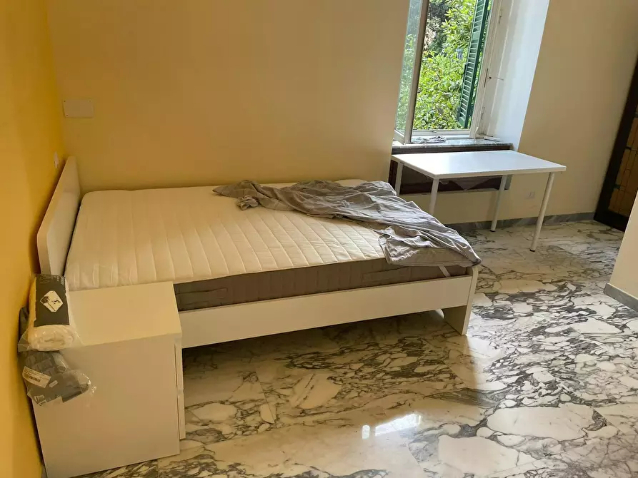 Immagine 2 di Camera in affitto  in Via dei Ramni a Roma
