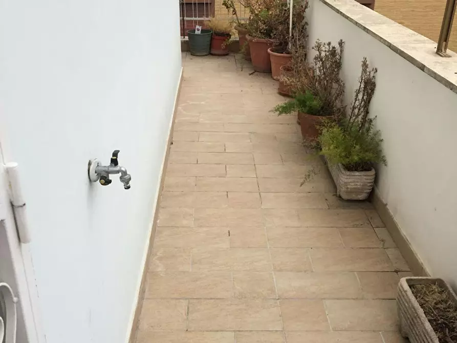 Immagine 7 di Camera in affitto  in Via di Val Favara a Roma