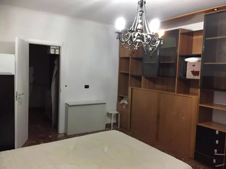 Immagine 2 di Camera in affitto  in Via Giuseppe Veronese a Roma