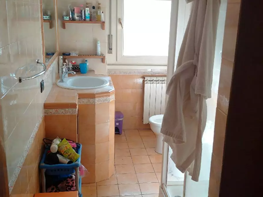 Immagine 3 di Camera in affitto  in Via Giuseppe Veronese a Roma