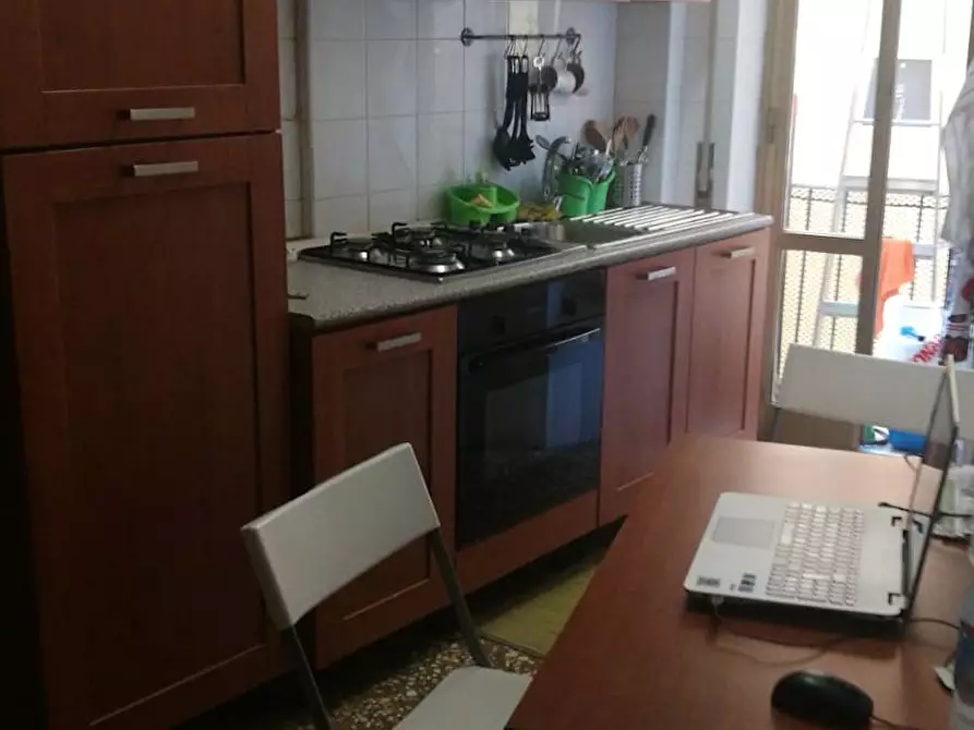 Immagine 6 di Camera in affitto  in Via Migiurtinia a Roma