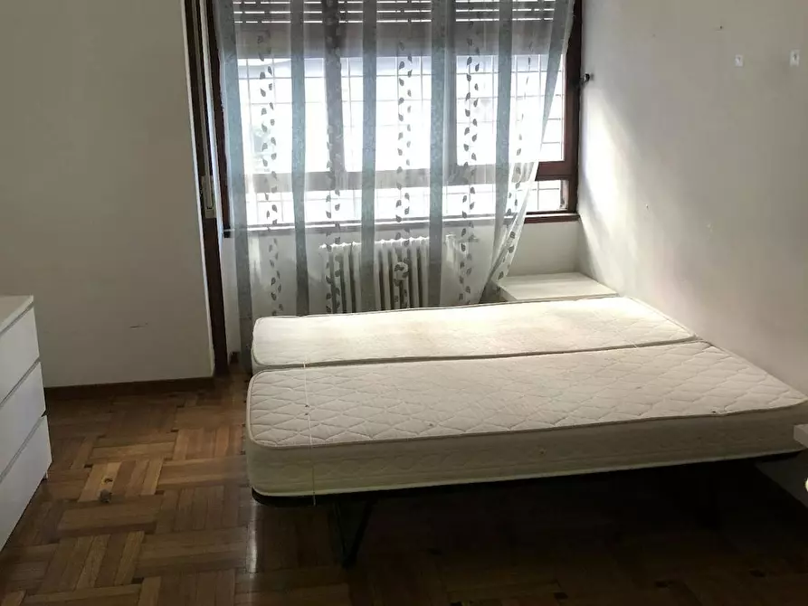Immagine 3 di Camera in affitto  in Via Rodolfo Lanciani a Roma
