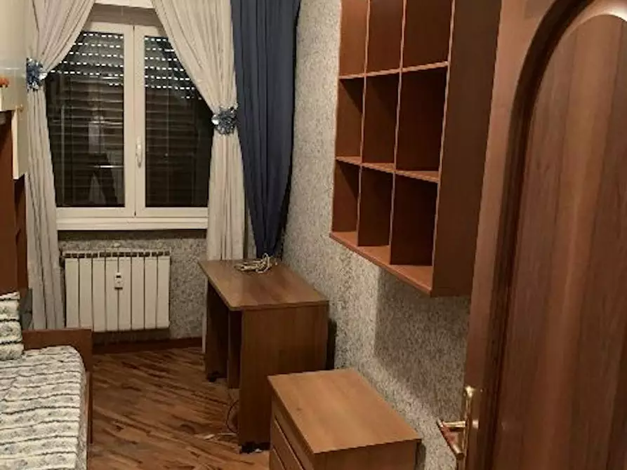 Immagine 3 di Camera in affitto  in Via Cesare Ricotti a Roma