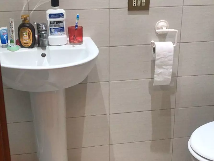 Immagine 8 di Camera in affitto  in Via Renzo da Ceri a Roma