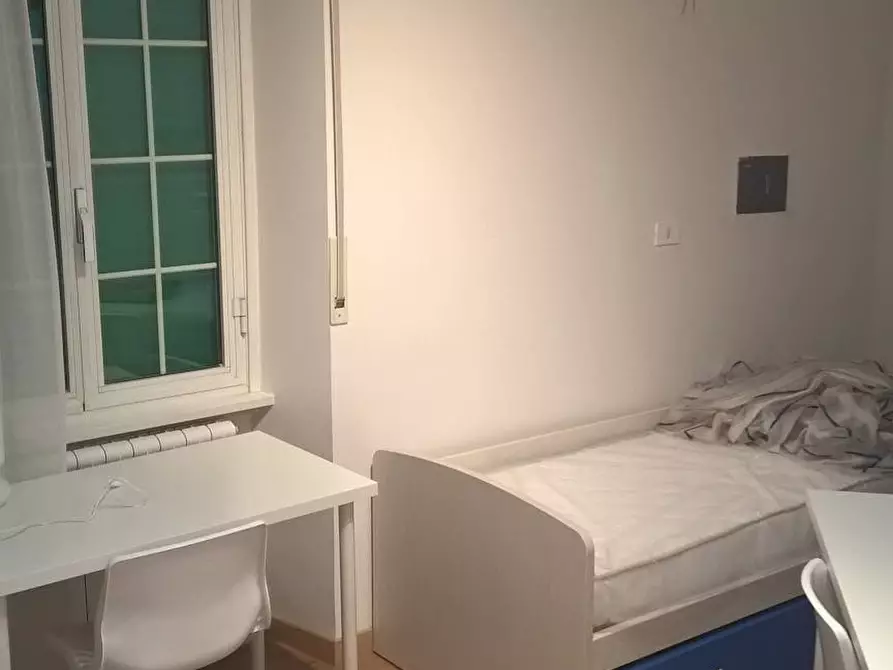 Immagine 2 di Camera in affitto  in Via Renzo da Ceri a Roma