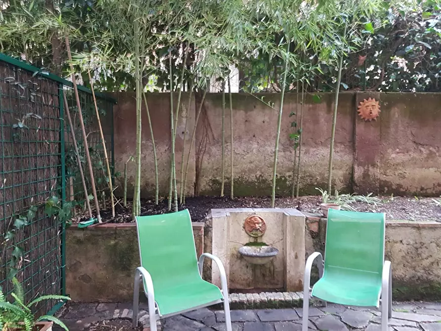 Immagine 9 di Camera in affitto  in Via Tronto a Roma