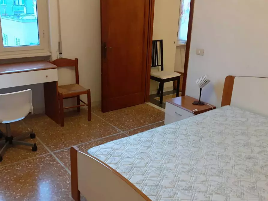 Immagine 6 di Camera in affitto  in Via Sirte a Roma