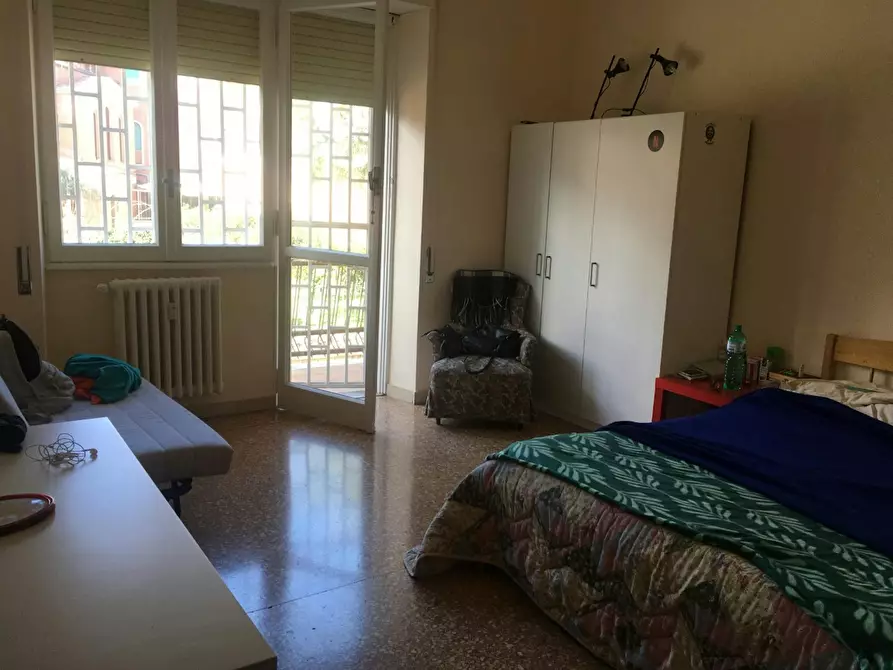 Immagine 1 di Camera in affitto  in Via Filippo Carcano a Roma