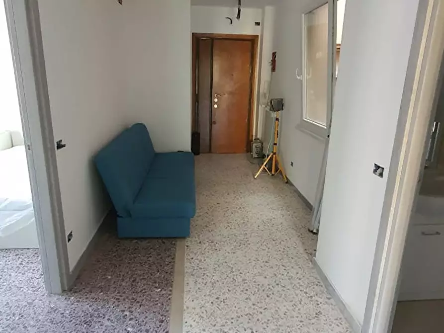 Immagine 6 di Camera in affitto  in Via Monte Bianco a Roma