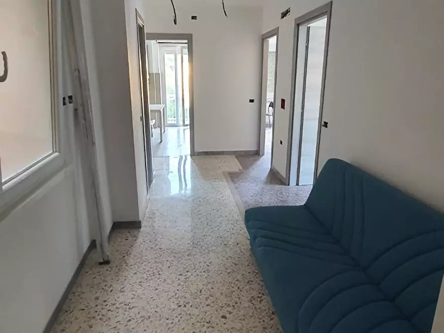 Immagine 4 di Camera in affitto  in Via Monte Bianco a Roma